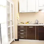 Plebiscito Apartment *