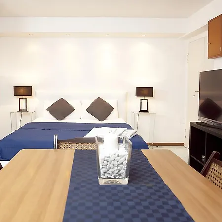 Plebiscito Apartment Naples