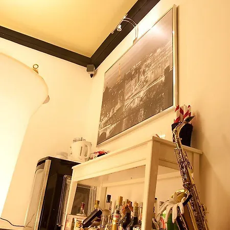 Plebiscito Apartment Naples