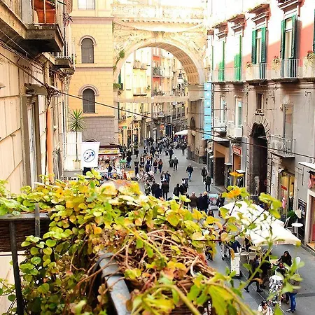 Plebiscito * Naples
