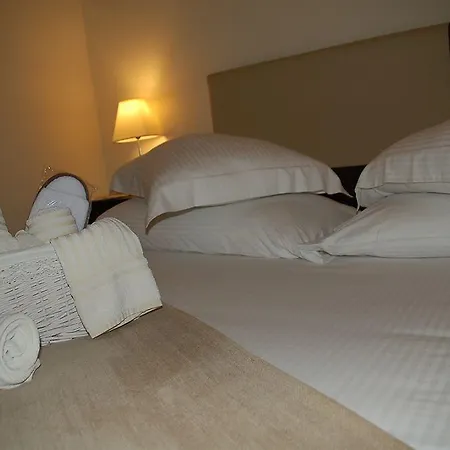 Plebiscito Apartment Naples