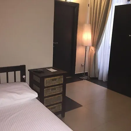 Plebiscito Apartman *